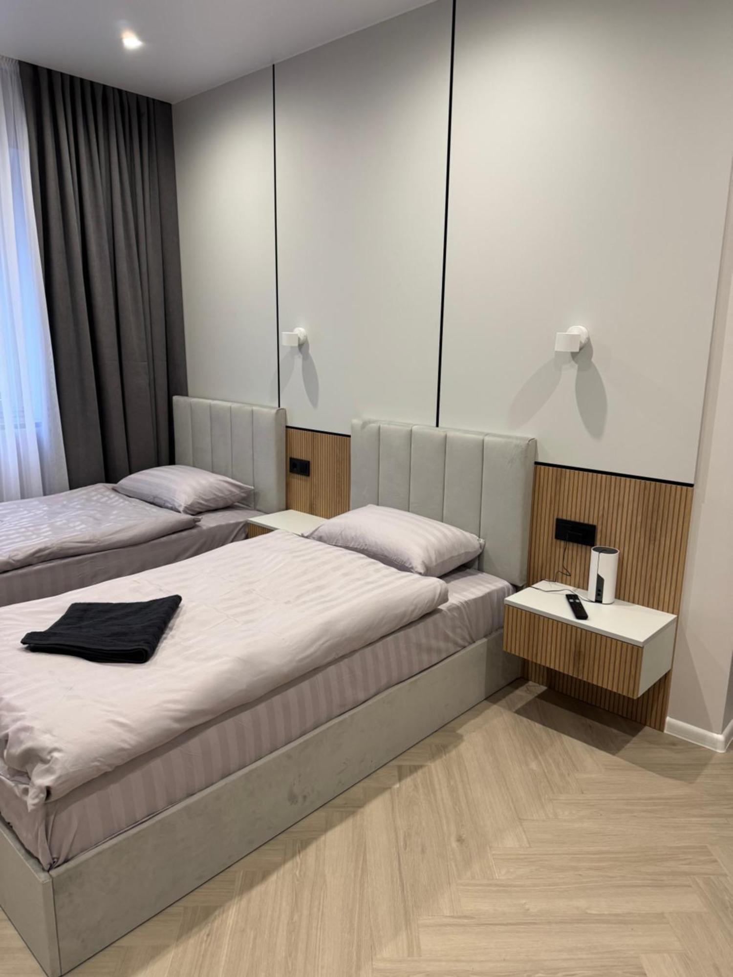 Mini-Hotel Neptun Rivne Ngoại thất bức ảnh