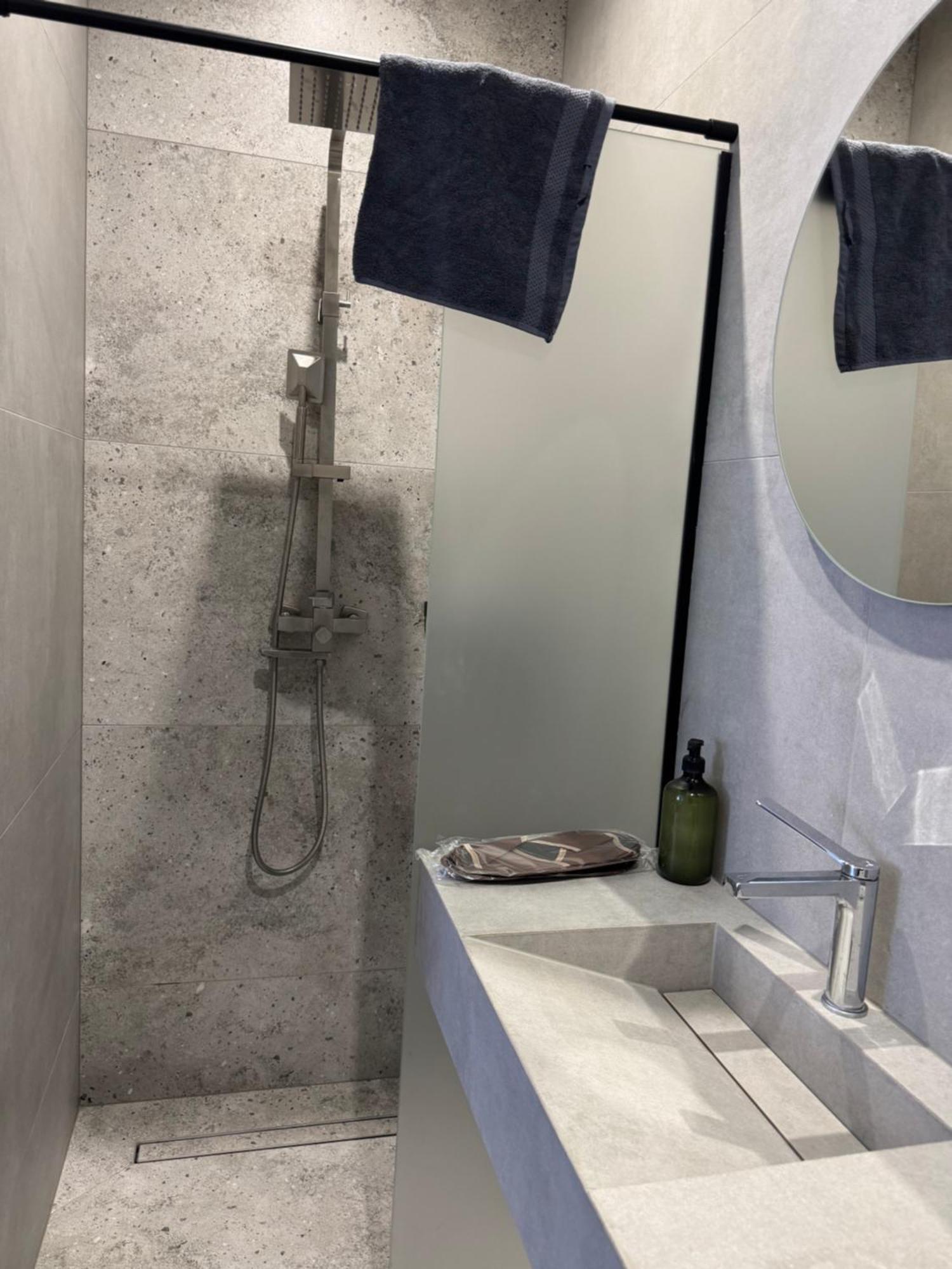 Mini-Hotel Neptun Rivne Ngoại thất bức ảnh